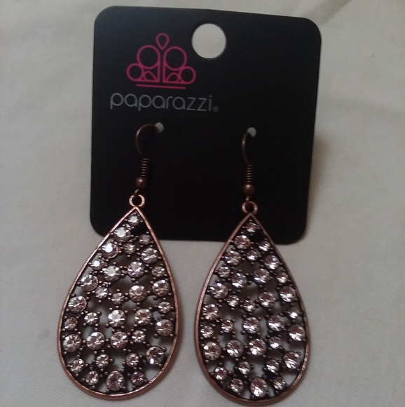 Call me Ms. Universe copper earrings - Picture 1 of 1